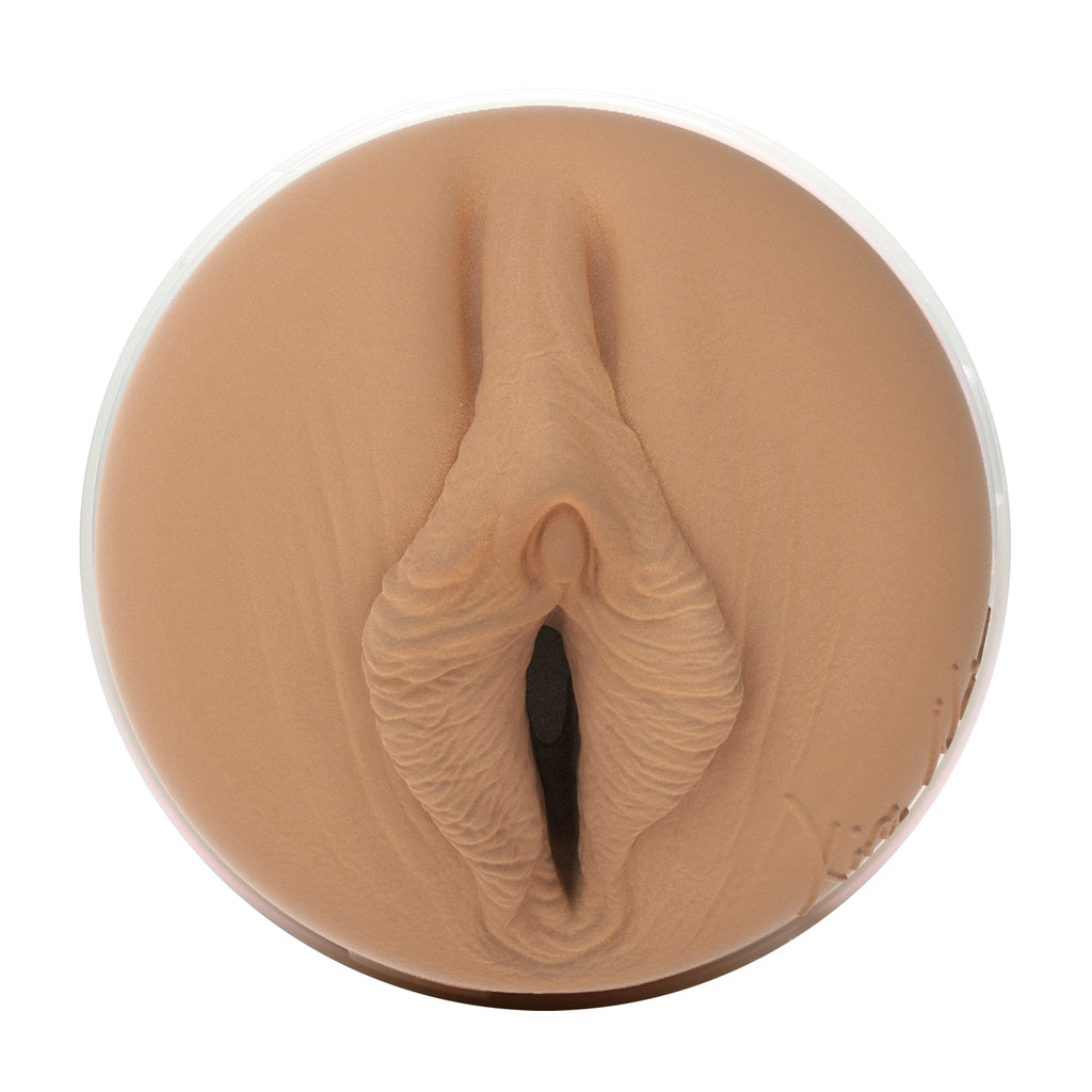 Kira Noir Fleshlight